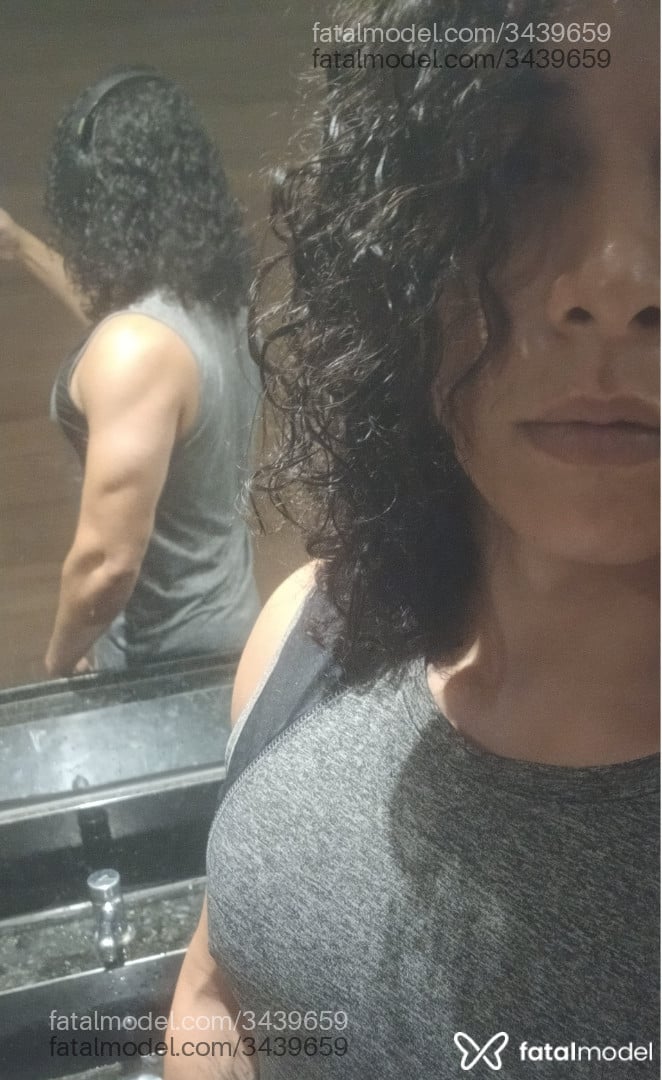 Acompanhante homem morena (o) de olhos pretos - Rafael