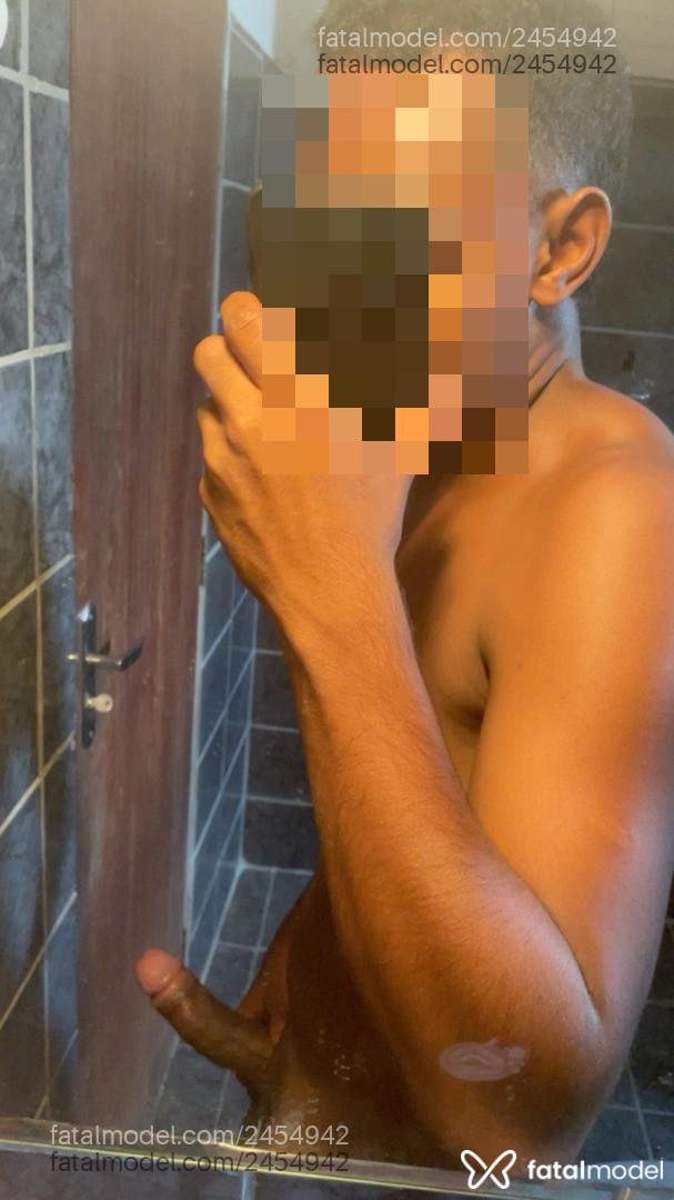 Acompanhante homem morena (o) de olhos castanhos - Filipe Blck
