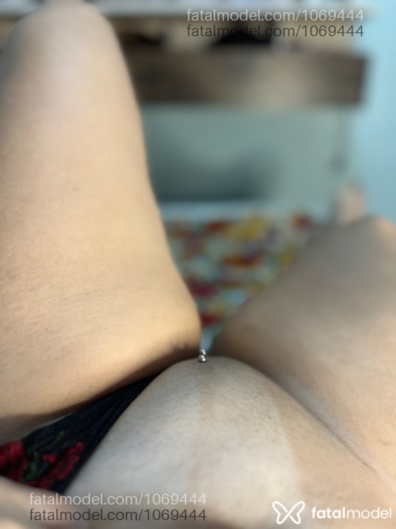 Acompanhante mulher morena (o) de olhos pretos - Jaqueline