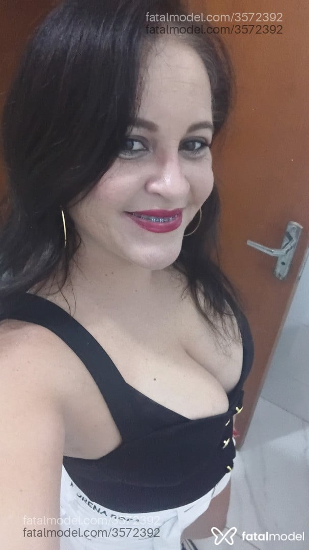 Acompanhante mulher morena (o) de olhos mel - Alice Rezende