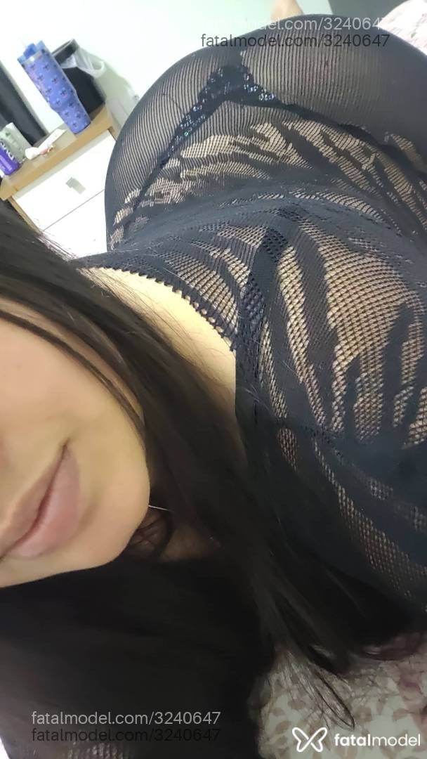 Acompanhante mulher morena (o) de olhos castanhos - Morenah