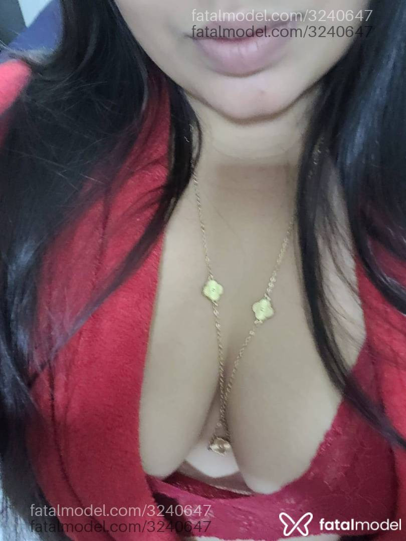 Acompanhante mulher morena (o) de olhos castanhos - Morenah