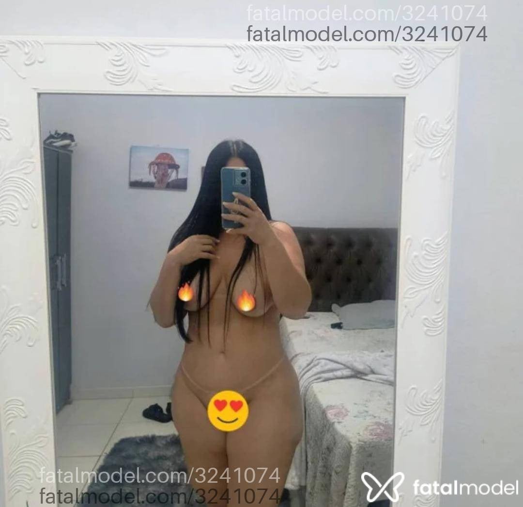 Acompanhante mulher morena (o) de olhos pretos - Raquel Sayuri