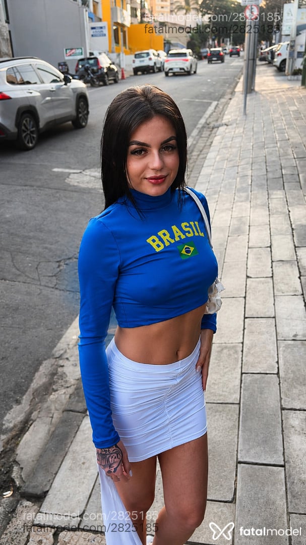 Acompanhante mulher morena (o) de olhos castanhos - Bianca Alencar