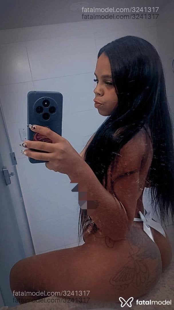 Acompanhante mulher morena (o) de olhos castanhos - Vivii Bitencourt