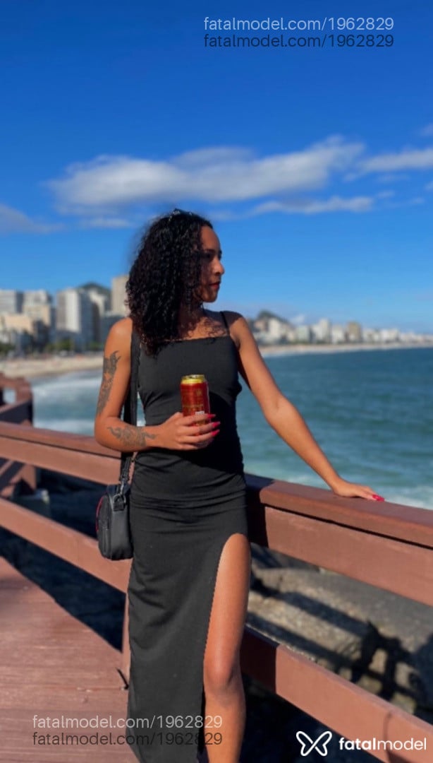 Acompanhante mulher morena (o) de olhos castanhos - Aylla Nunes
