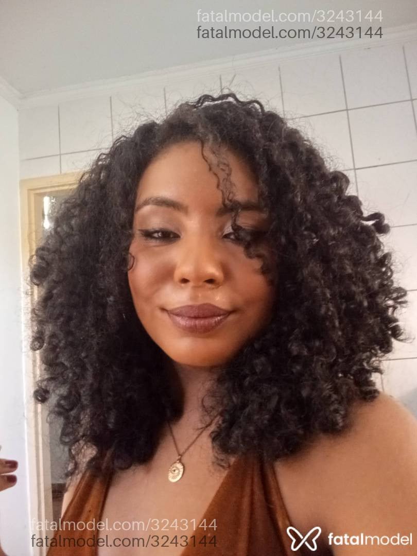Acompanhante mulher morena (o) de olhos castanhos em Goiânia - Yasmin