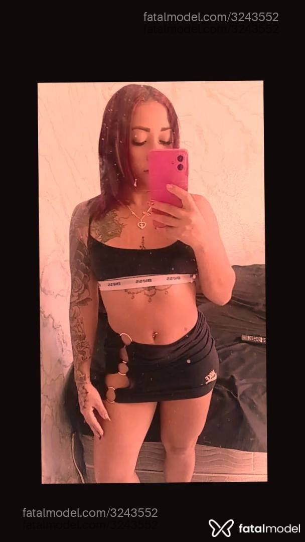 Acompanhante mulher ruiva (o) de olhos mel - Manuelly Reis