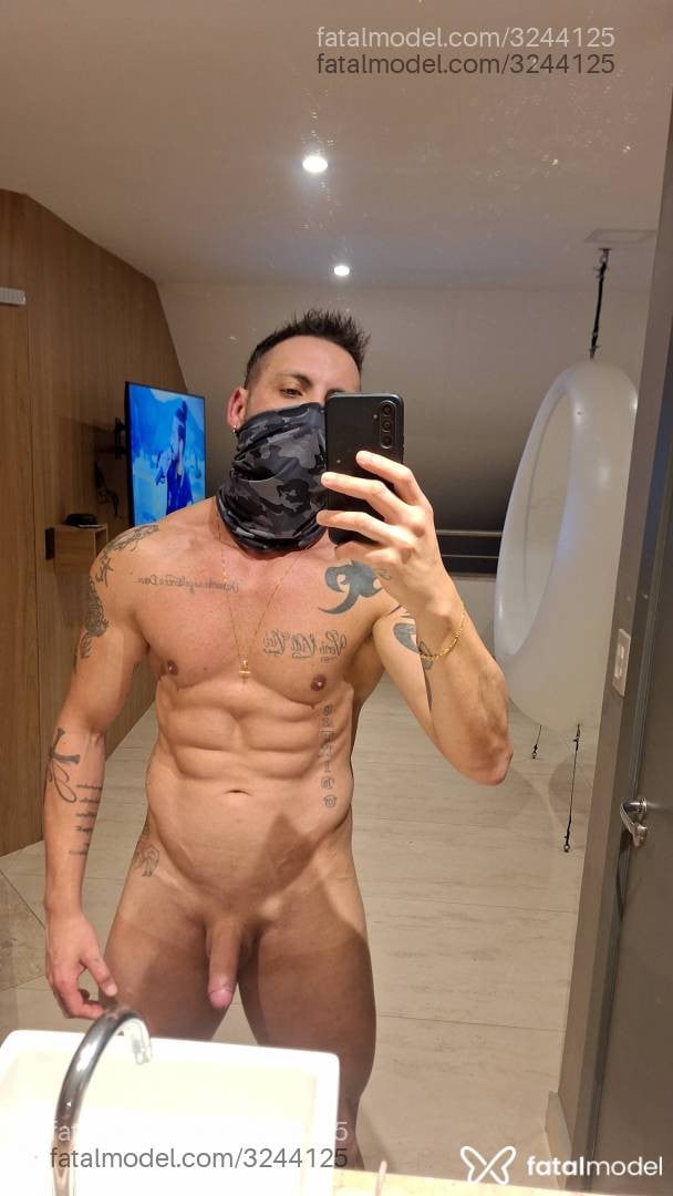 Acompanhante homem morena (o) de olhos castanhos - Juan Junior