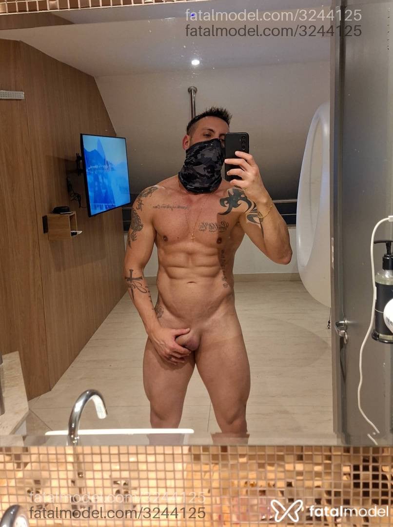 Acompanhante homem morena (o) de olhos castanhos - Juan Junior