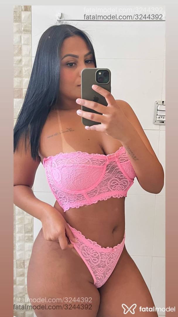 Acompanhante mulher morena (o) de olhos pretos - Agatha Souza