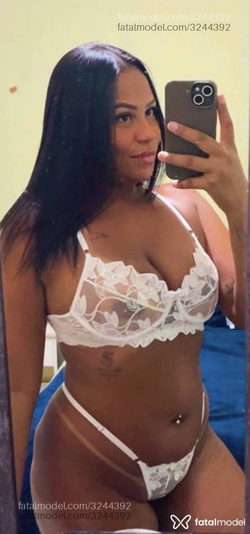 Acompanhante mulher morena (o) de olhos pretos em Uberlândia - Agatha Souza