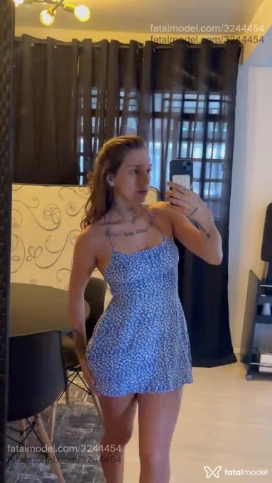 Acompanhante mulher com cabelo castanho de olhos castanhos em Curitiba - Cecilia Ramos