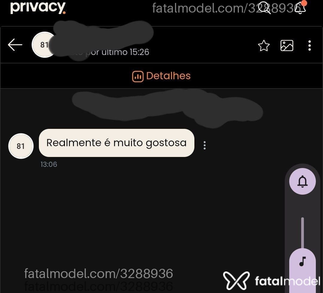 Acompanhante mulher morena (o) de olhos castanhos - Mell Rosa