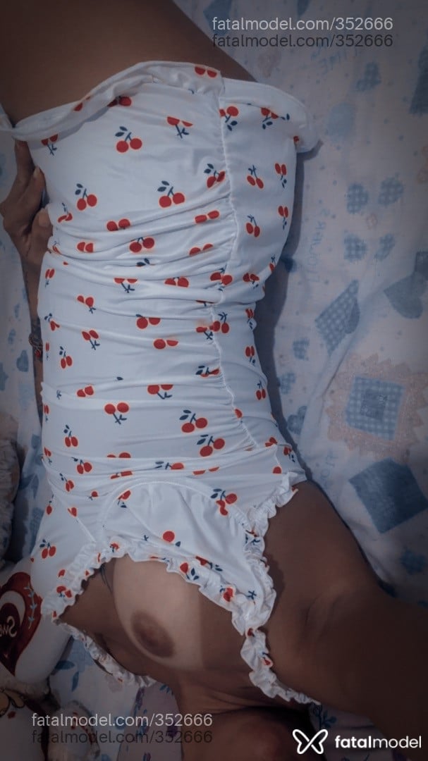 Acompanhante mulher trans com cabelo castanho de olhos castanhos - Dannyzinha