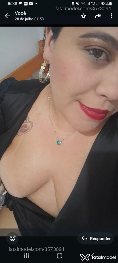 Acompanhante mulher com cabelo castanho de olhos castanhos - Gabriella