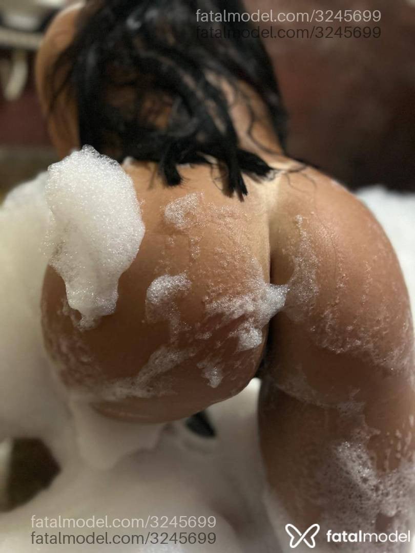 Acompanhante mulher morena (o) de olhos mel - Antonela Ferraz
