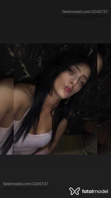 Acompanhante mulher morena (o) de olhos pretos em Araxá - Jéssica