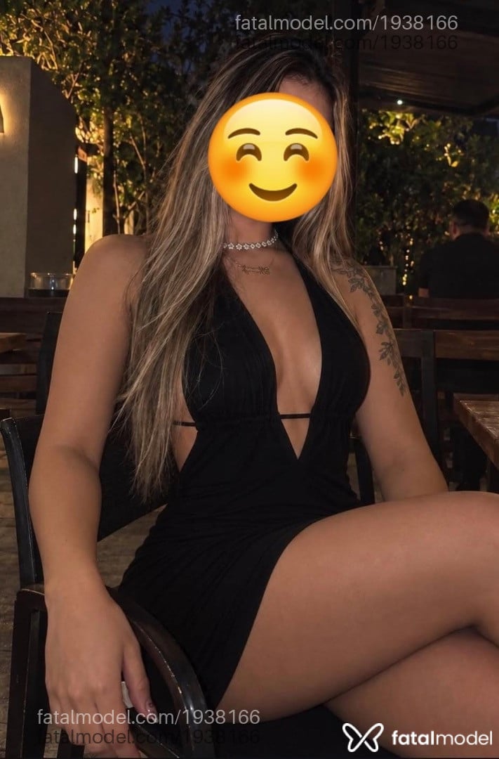 Acompanhante mulher com cabelo castanho de olhos castanhos - Gabriella