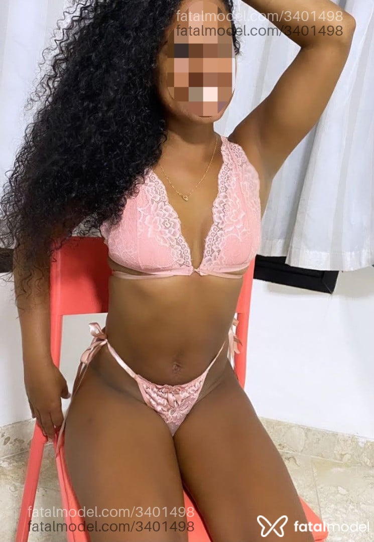 Acompanhante mulher com cabelo castanho de olhos castanhos - Emily