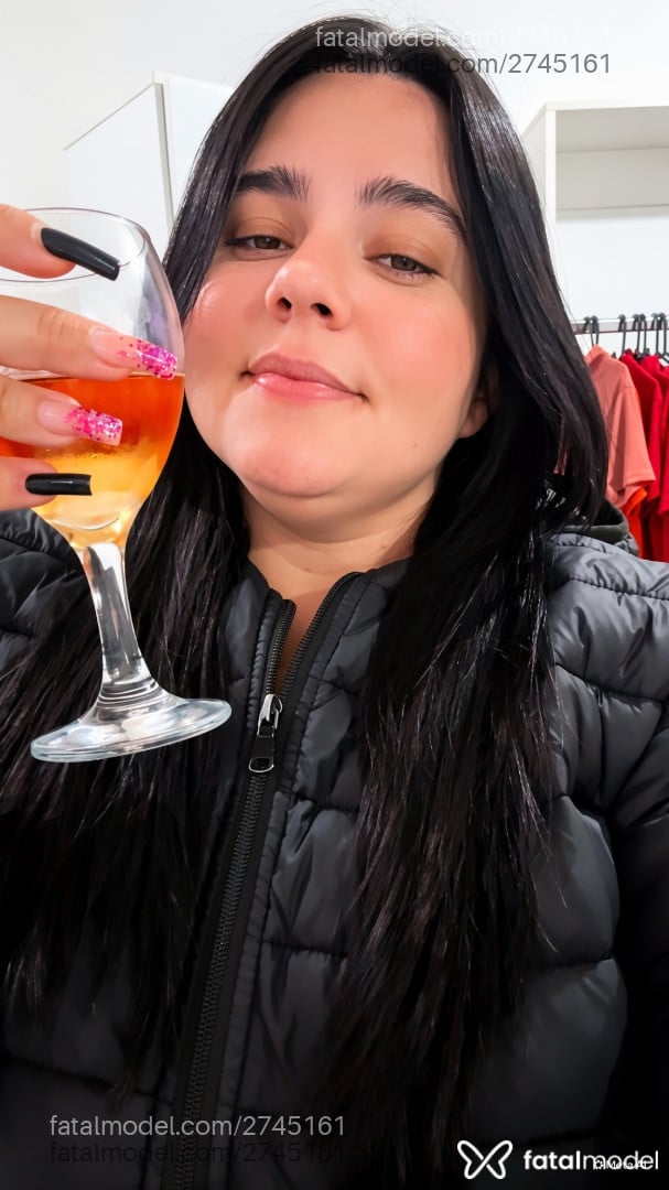 Acompanhante mulher morena (o) de olhos mel - Nanda
