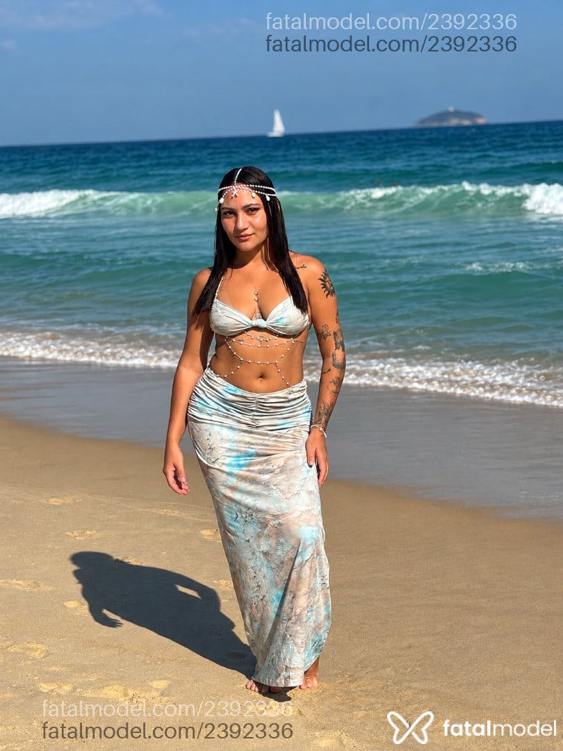 Acompanhante mulher loira (o) de olhos castanhos - Brendinhaa
