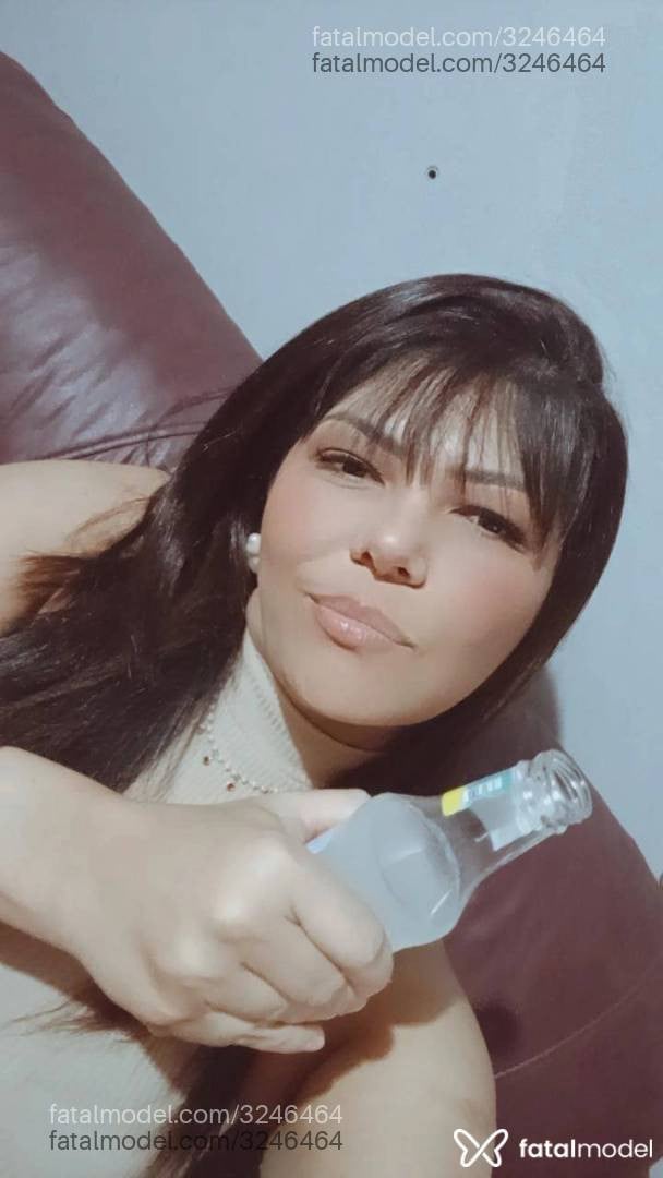 Acompanhante mulher ruiva (o) de olhos castanhos - Agatha Rodrigues