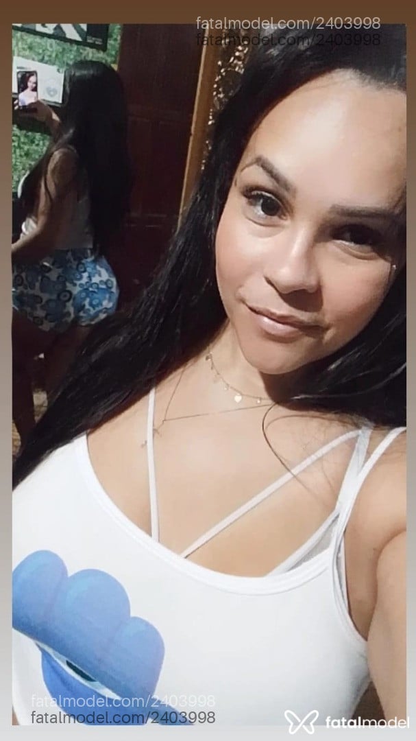 Acompanhante mulher morena (o) de olhos castanhos - Valeria Vargas