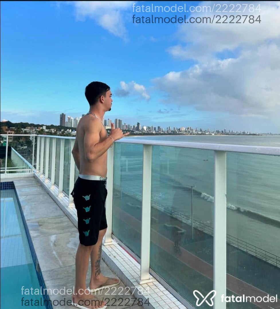 Acompanhante homem morena (o) de olhos pretos - Victor brutos