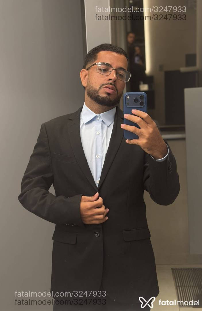 Acompanhante homem morena (o) de olhos castanhos em Belo Horizonte - Kaike Muniz