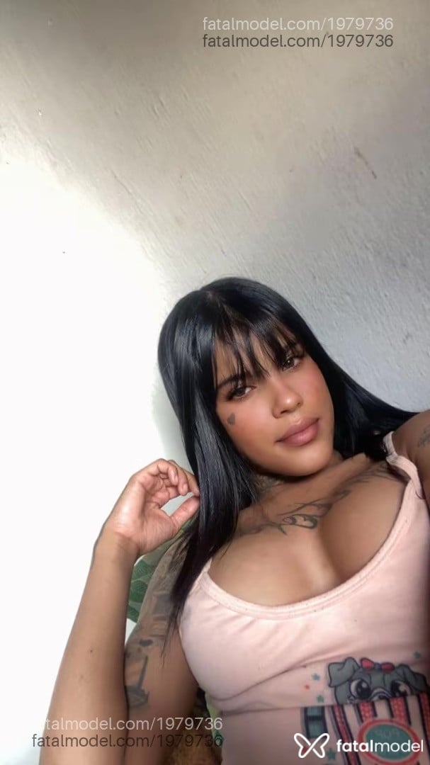 Acompanhante mulher morena (o) de olhos mel - Ana
