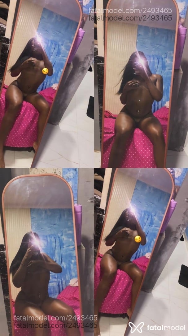 Acompanhante mulher trans morena (o) de olhos pretos - Cacau