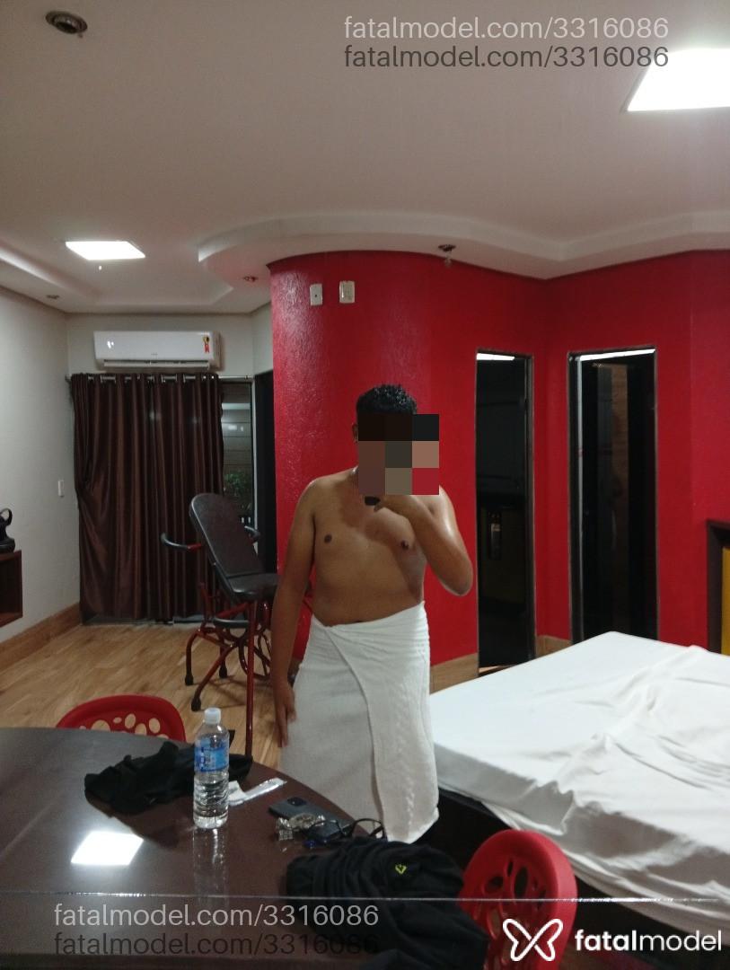 Acompanhante homem morena (o) de olhos pretos - Biel