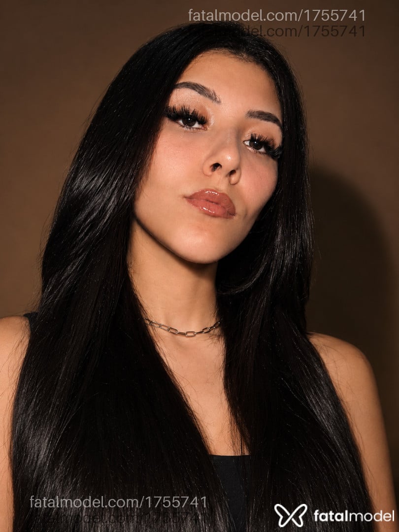 Acompanhante mulher com cabelo castanho de olhos castanhos - Angel