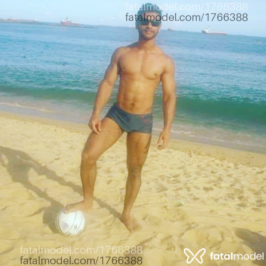 Acompanhante homem morena (o) de olhos pretos - Ângelo pretinho