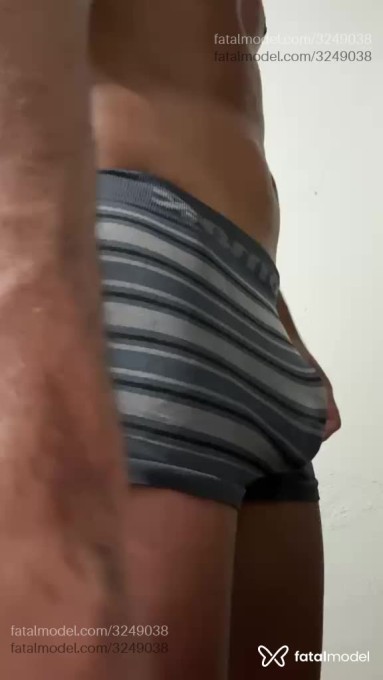 Acompanhante homem morena (o) de olhos castanhos em Nova Serrana Acompanhante homem morena (o) de olhos castanhos em Nova Serrana - André