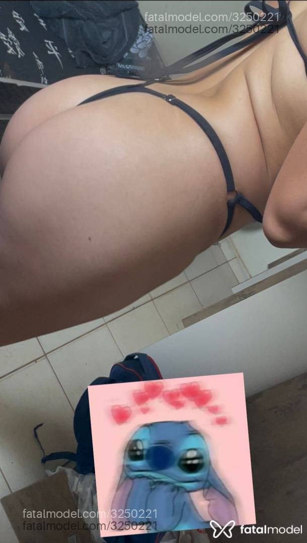 Acompanhante mulher morena (o) de olhos pretos em Goiânia - Julia