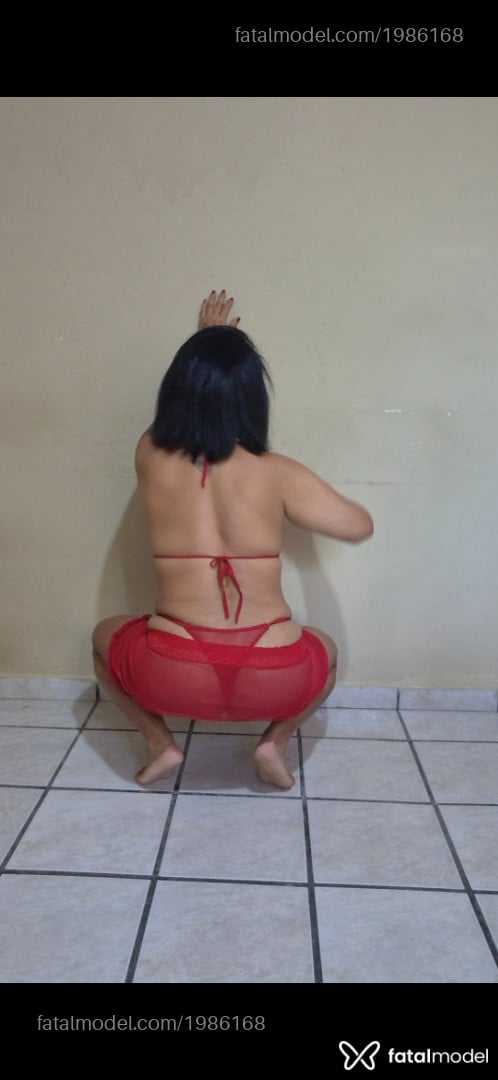 Acompanhante mulher com cabelo castanho de olhos castanhos - Lola Montez