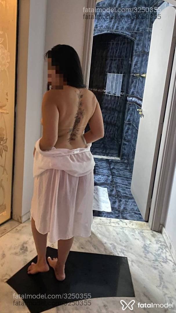 Acompanhante mulher morena (o) de olhos castanhos - Bibizinha