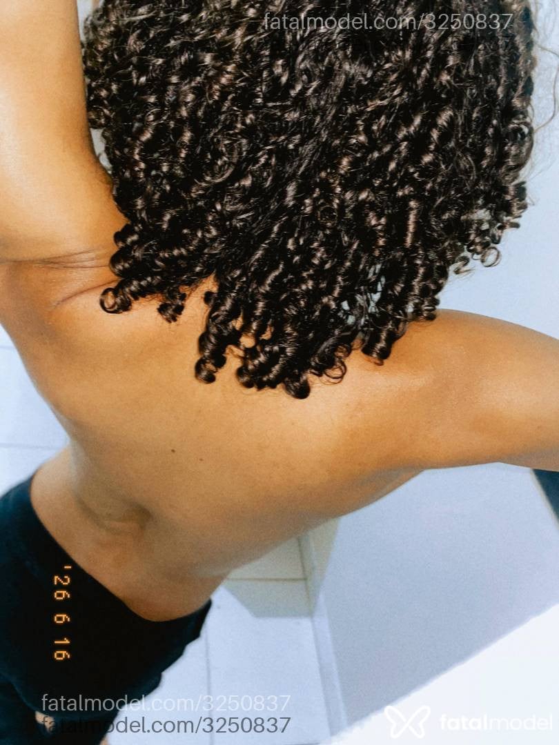 Acompanhante homem com cabelo castanho de olhos castanhos em Primavera do Leste - Bruno
