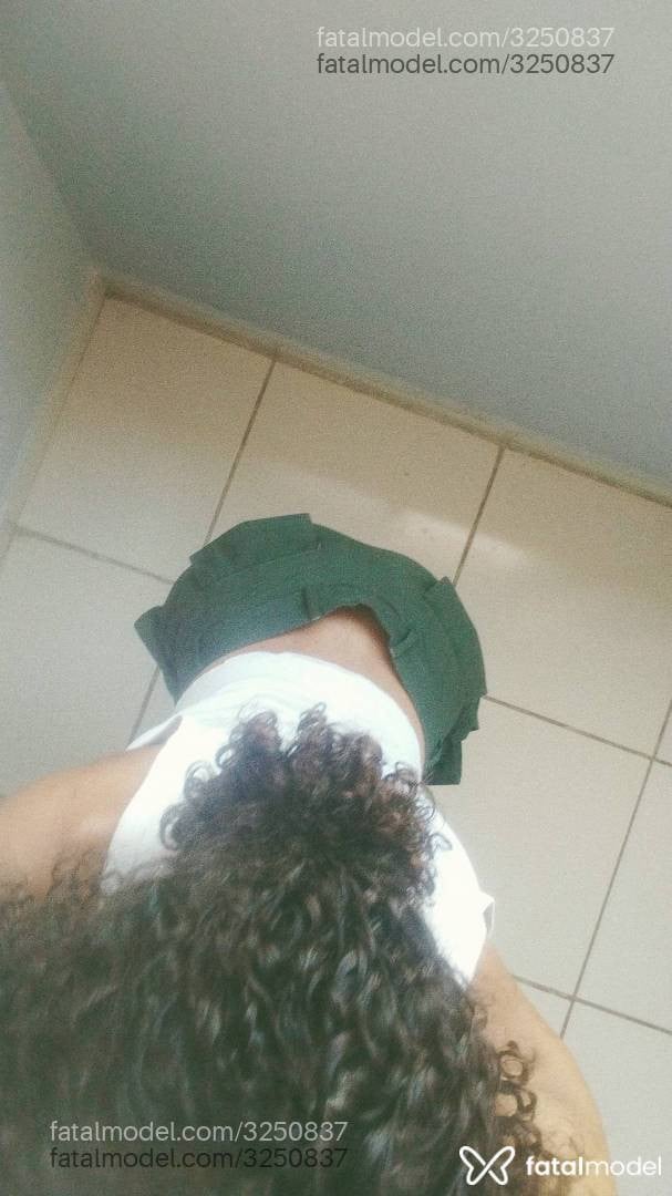 Acompanhante homem com cabelo castanho de olhos castanhos - Bruno