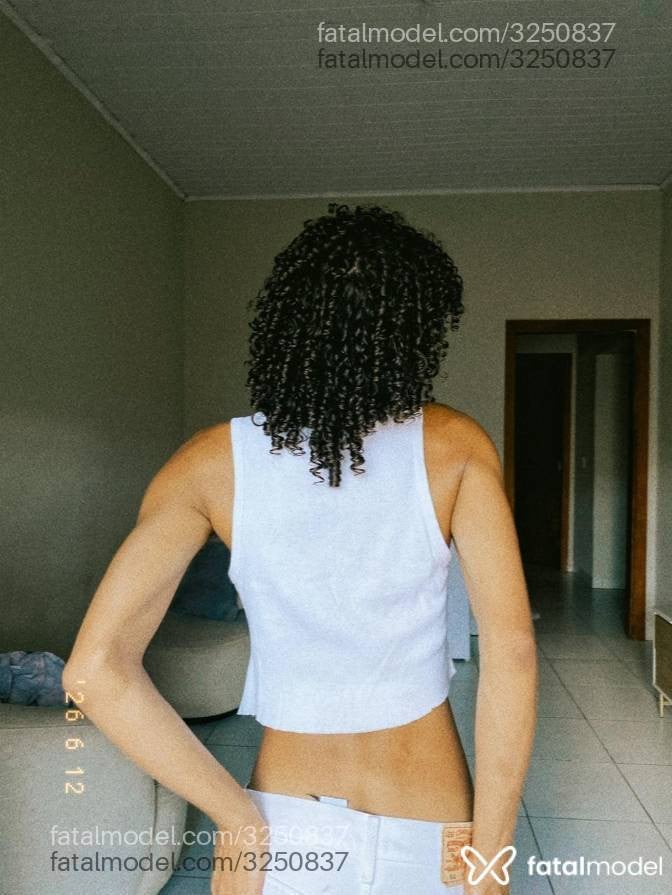 Acompanhante homem com cabelo castanho de olhos castanhos em Primavera do Leste - Bruno