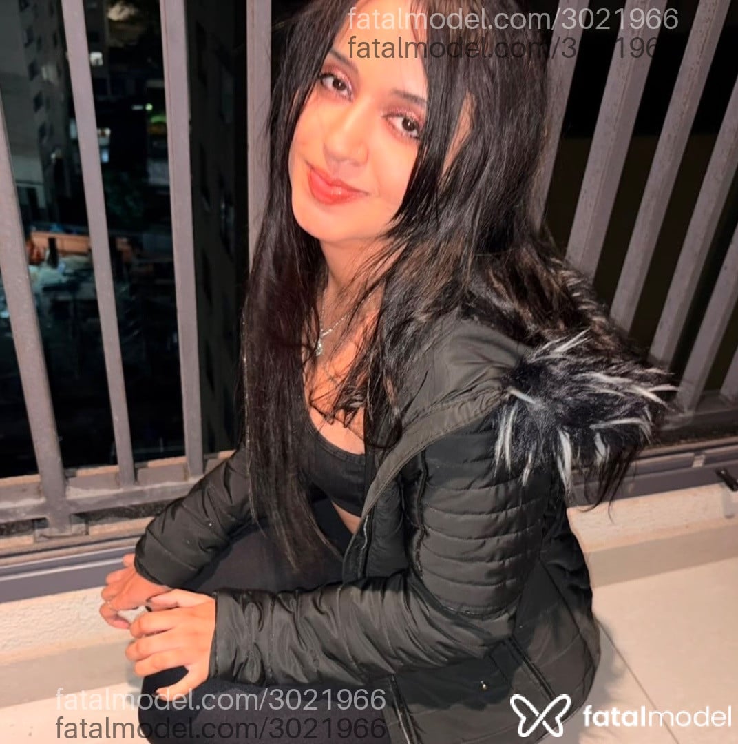 Acompanhante mulher morena (o) de olhos castanhos - Nicolly