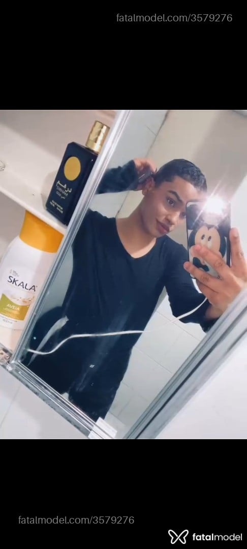 Acompanhante homem com cabelo castanho de olhos castanhos - Kalleb Cavalcante