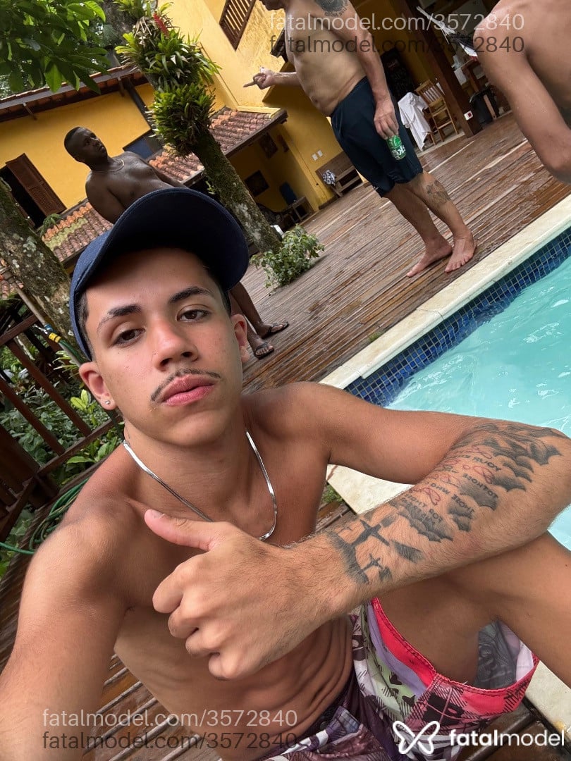 Acompanhante homem morena (o) de olhos castanhos - Edson Ferreira