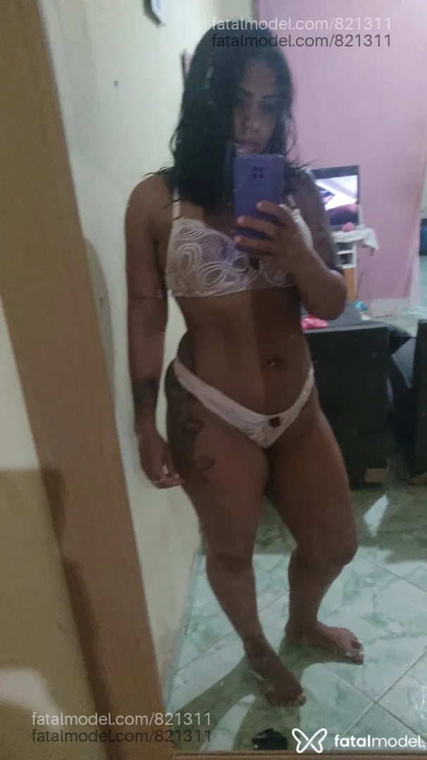 Acompanhante mulher morena (o) de olhos pretos - Fernanda vascocelo