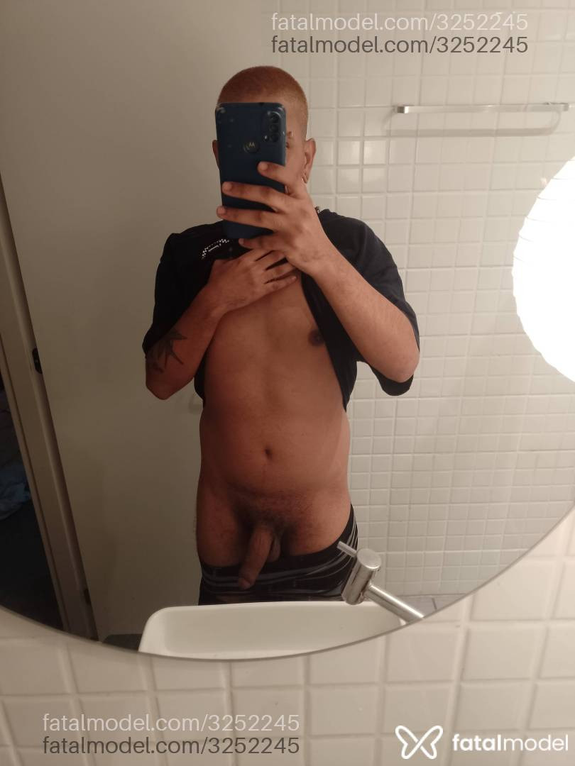 Acompanhante homem com cabelo castanho de olhos castanhos em São Paulo - Bdboy