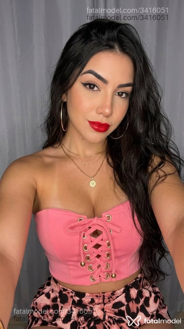 Acompanhante mulher loira (o) de olhos mel - Eduarda Silva