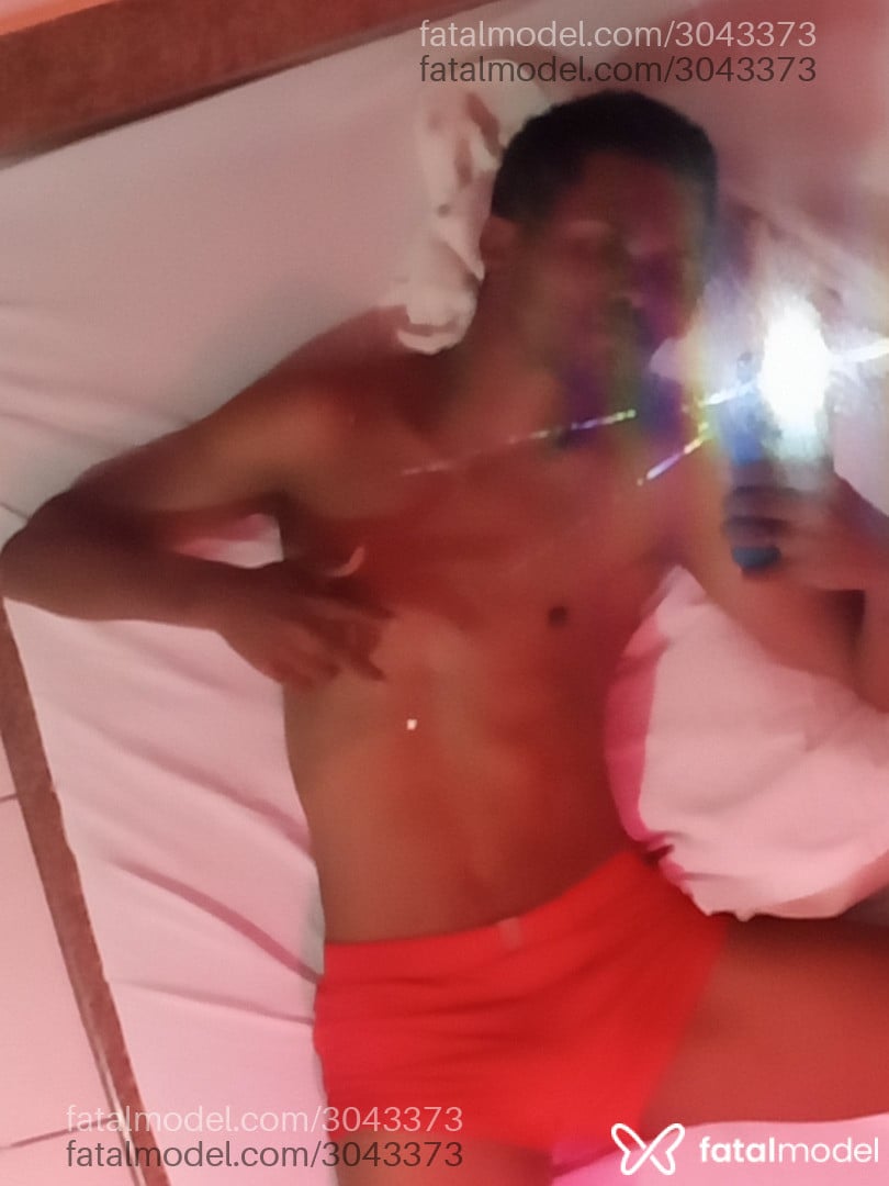 Acompanhante homem morena (o) de olhos castanhos - Jucelio