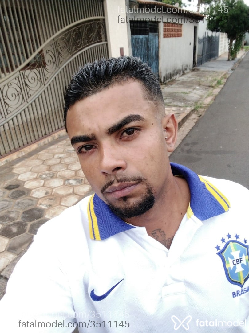 Acompanhante homem morena (o) de olhos castanhos - Ricardão